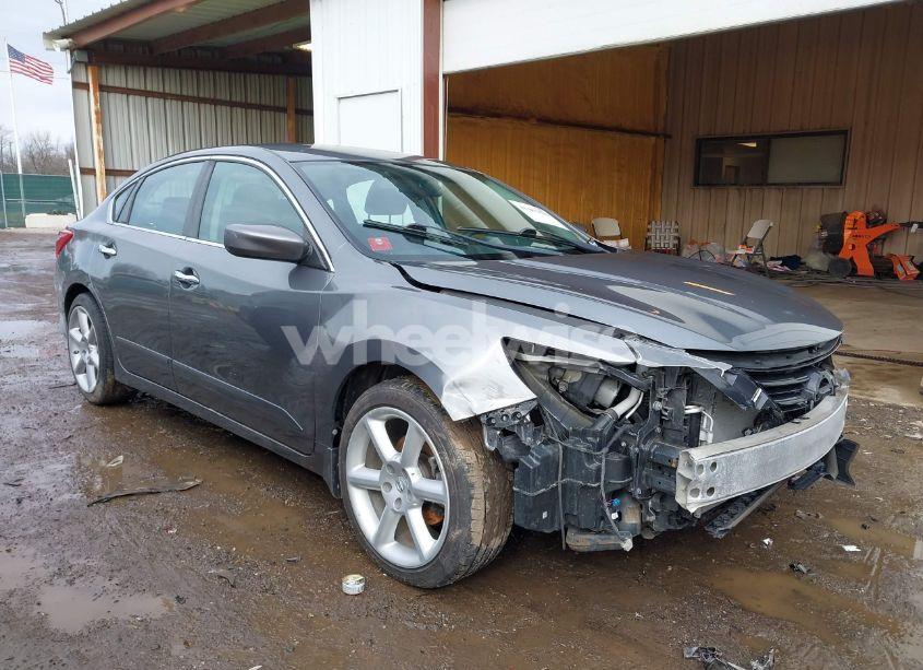 2017 Nissan Altima 2.5 S (VIN 1N4AL3AP8HC227283) main photo