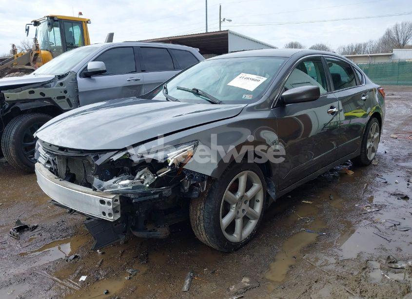 Photo 2 of 2017 Nissan Altima 2.5 S (VIN 1N4AL3AP8HC227283)