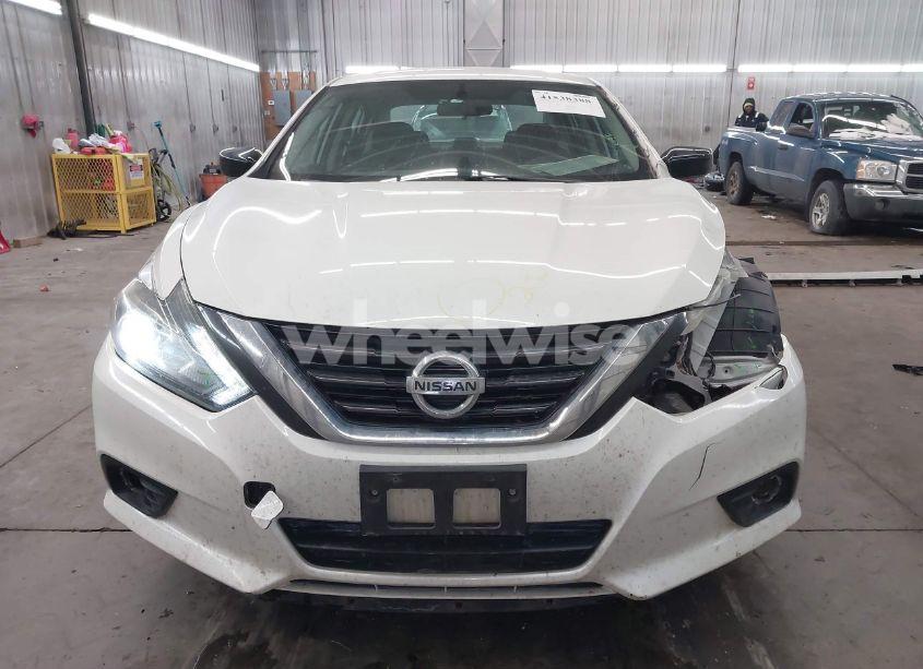 Photo 13 of 2017 Nissan Altima 2.5 SR (VIN 1N4AL3AP8HC239093)