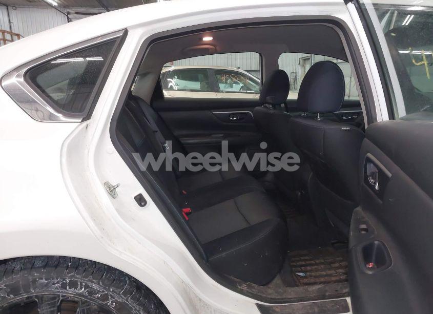 Photo 8 of 2017 Nissan Altima 2.5 SR (VIN 1N4AL3AP8HC239093)