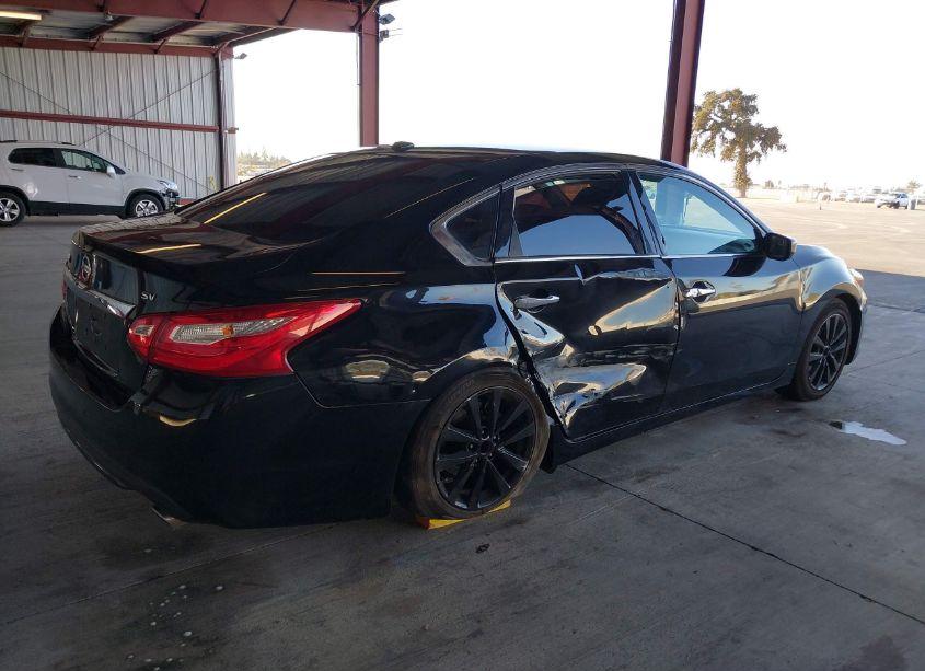Photo 4 of 2017 Nissan Altima 2.5 SV (VIN 1N4AL3AP8HC245119)