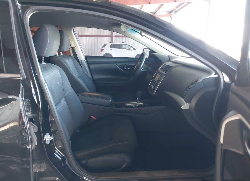 Photo 5 of 2017 Nissan Altima 2.5 SV (VIN 1N4AL3AP8HC245119)