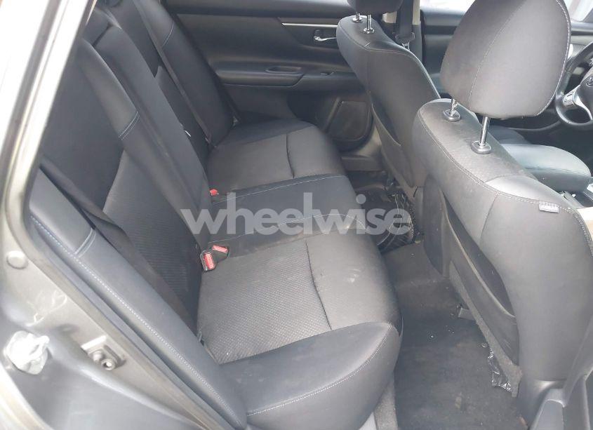 Photo 8 of 2017 Nissan Altima 2.5 SR (VIN 1N4AL3AP8HC249137)