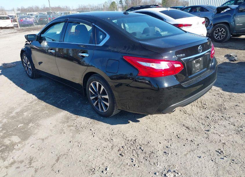 Photo 3 of 2017 Nissan Altima 2.5 SV (VIN 1N4AL3AP8HC250630)