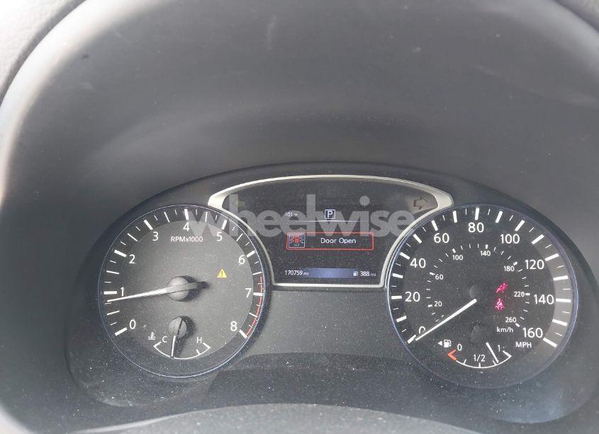 Photo 7 of 2017 Nissan Altima 2.5 SR (VIN 1N4AL3AP8HC250708)