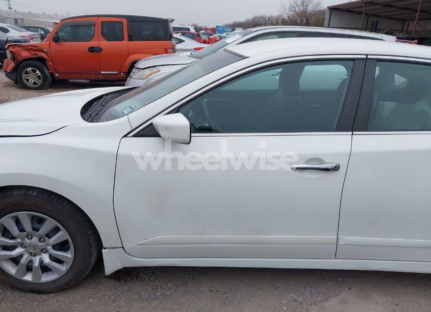 Photo 14 of 2017 Nissan Altima 2.5 S (VIN 1N4AL3AP8HC263510)