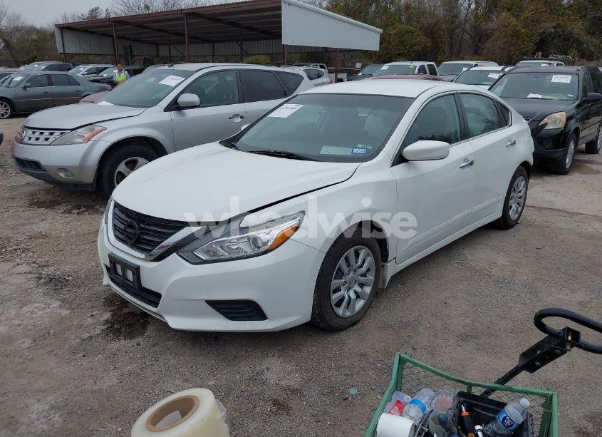 Photo 2 of 2017 Nissan Altima 2.5 S (VIN 1N4AL3AP8HC263510)