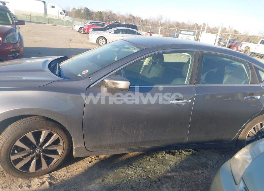 Photo 14 of 2017 Nissan Altima 2.5 SV (VIN 1N4AL3AP8HC275849)