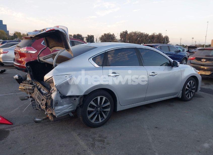 Photo 14 of 2017 Nissan Altima 2.5 SV (VIN 1N4AL3AP8HC283272)