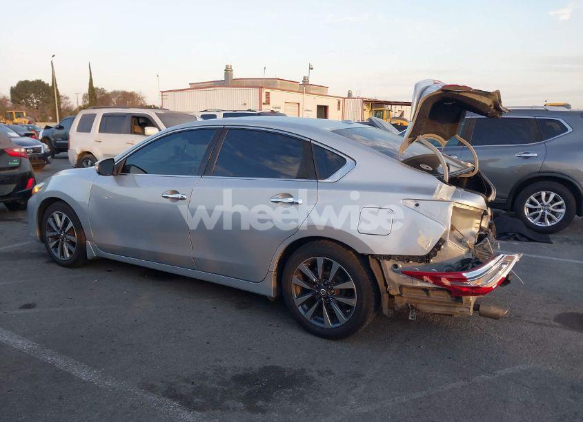 Photo 15 of 2017 Nissan Altima 2.5 SV (VIN 1N4AL3AP8HC283272)