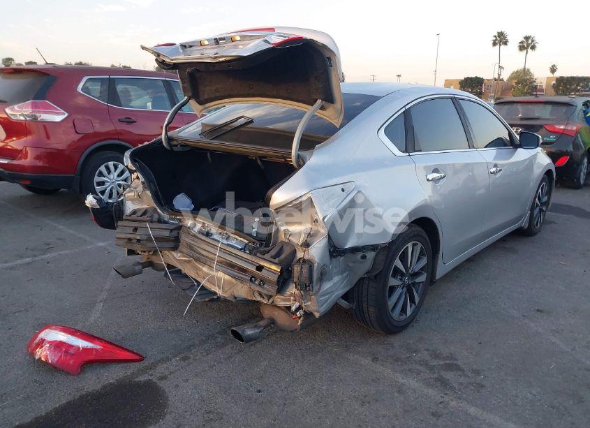 Photo 4 of 2017 Nissan Altima 2.5 SV (VIN 1N4AL3AP8HC283272)