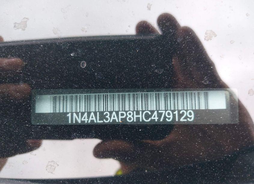 Photo 9 of 2017 Nissan Altima 2.5 SR (VIN 1N4AL3AP8HC479129)