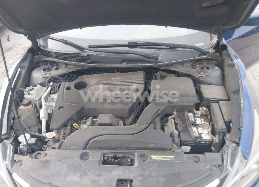 Photo 10 of 2017 Nissan Altima 2.5 SR (VIN 1N4AL3AP8HC479177)