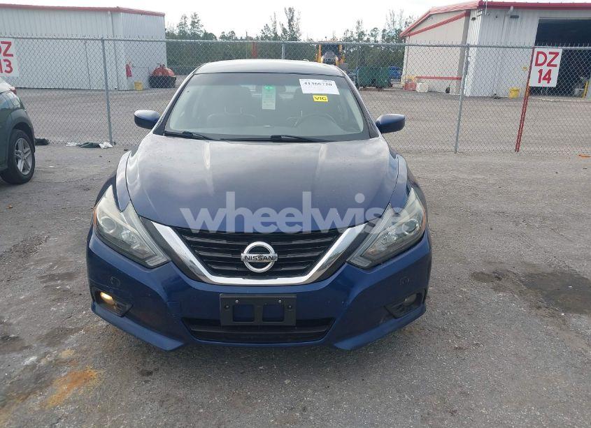 Photo 12 of 2017 Nissan Altima 2.5 SR (VIN 1N4AL3AP8HC479177)