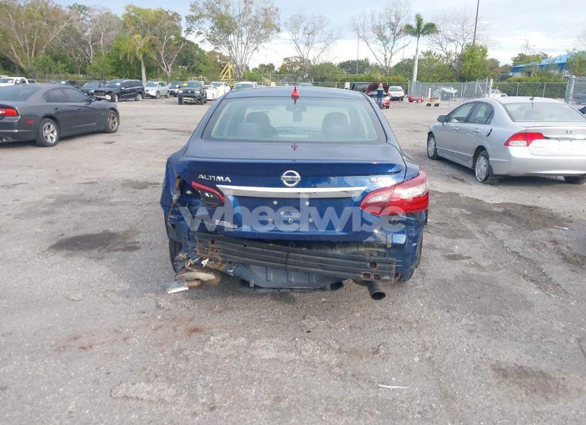 Photo 16 of 2017 Nissan Altima 2.5 SR (VIN 1N4AL3AP8HC479177)