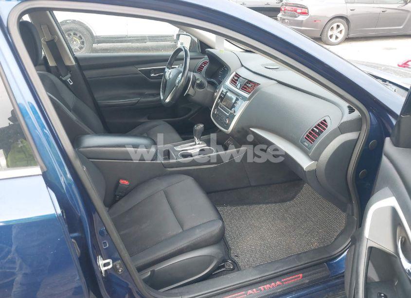 Photo 5 of 2017 Nissan Altima 2.5 SR (VIN 1N4AL3AP8HC479177)