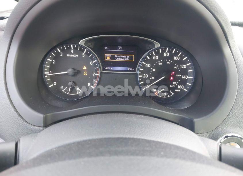 Photo 7 of 2017 Nissan Altima 2.5 SR (VIN 1N4AL3AP8HC479177)