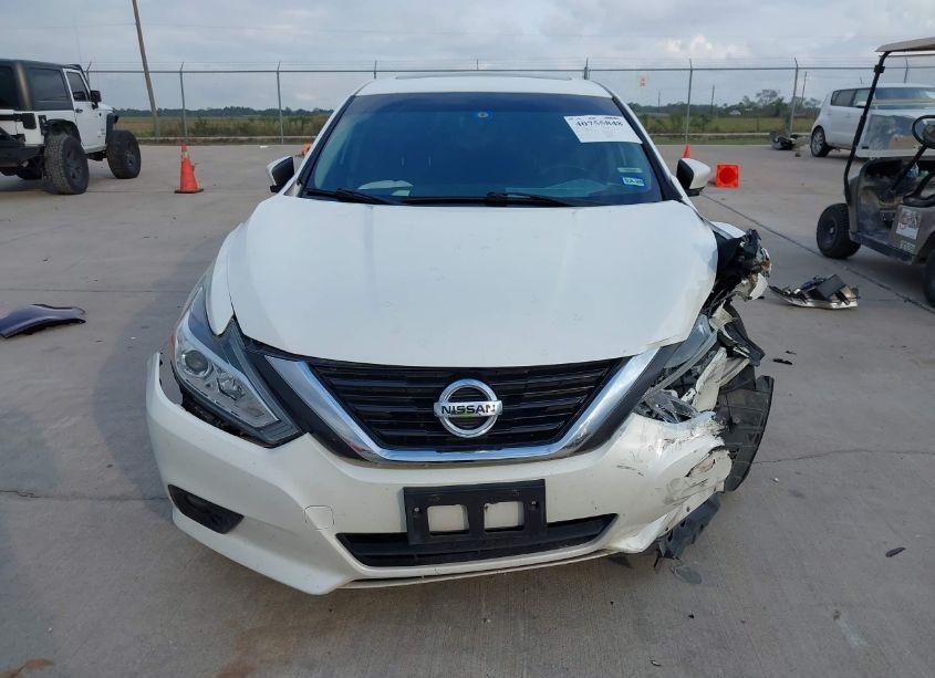 Photo 13 of 2017 Nissan Altima 2.5 SV (VIN 1N4AL3AP8HC486534)