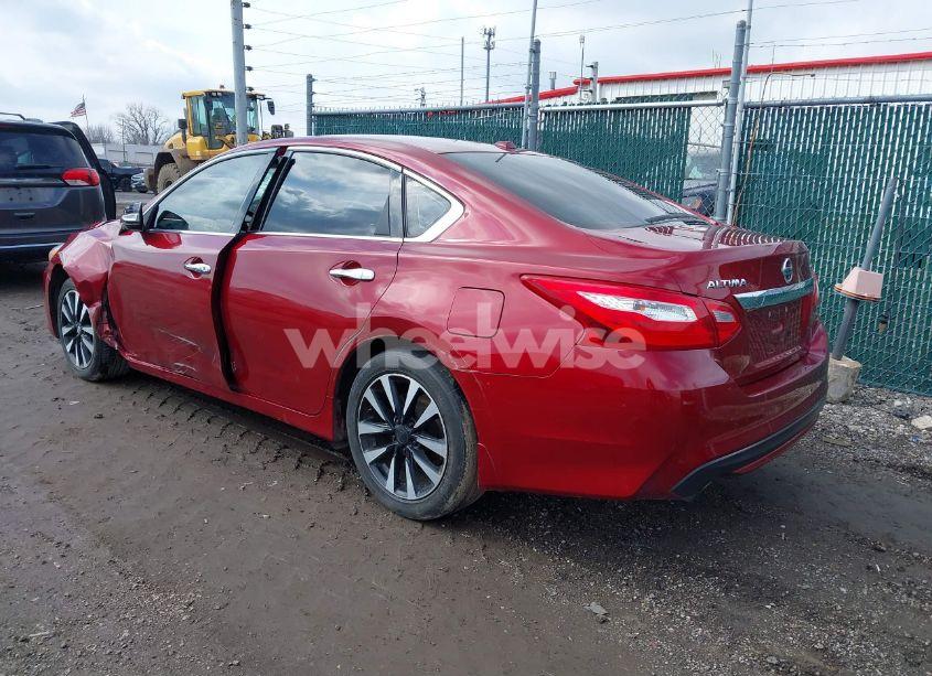 Photo 3 of 2017 Nissan Altima 2.5 SV (VIN 1N4AL3AP8HC493256)