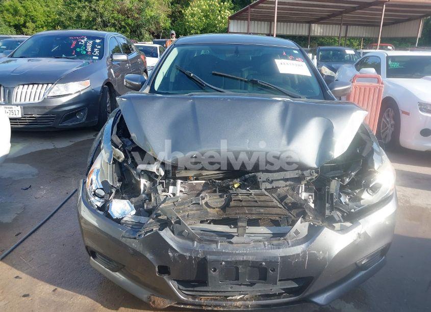 Photo 6 of 2017 Nissan Altima 2.5 S (VIN 1N4AL3AP8HC499140)