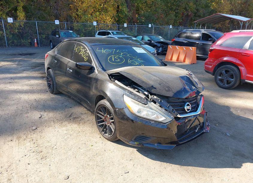 2017 Nissan Altima 2.5 S (VIN 1N4AL3AP8HN307106) main photo