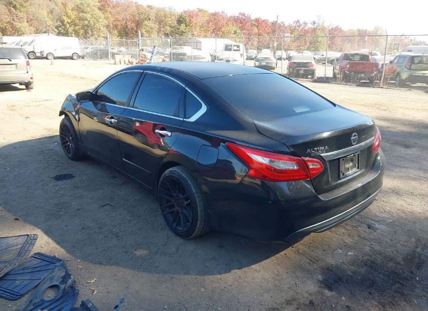 Photo 3 of 2017 Nissan Altima 2.5 S (VIN 1N4AL3AP8HN307106)