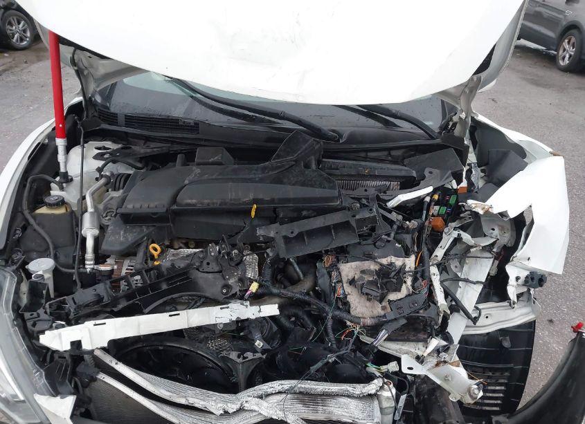 Photo 10 of 2017 Nissan Altima 2.5 S (VIN 1N4AL3AP8HN308787)