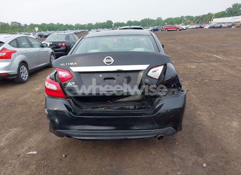 Photo 17 of 2017 Nissan Altima 2.5/2.5 S/2.5 SL/2.5 SR/2.5 SV (VIN 1N4AL3AP8HN313214)