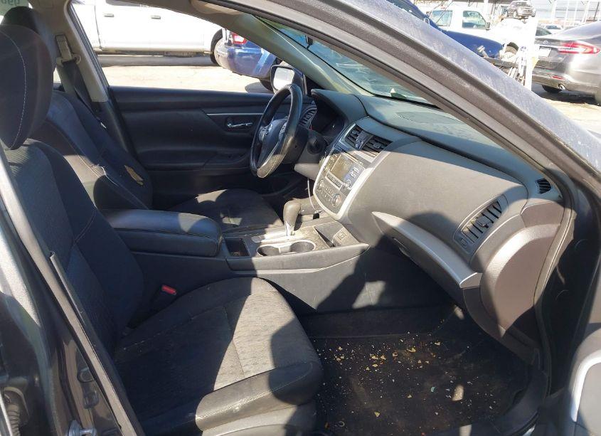 Photo 5 of 2017 Nissan Altima 2.5 S (VIN 1N4AL3AP8HN314766)