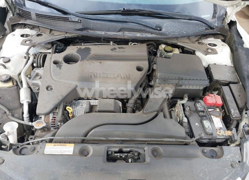 Photo 10 of 2017 Nissan Altima 2.5 S (VIN 1N4AL3AP8HN316310)