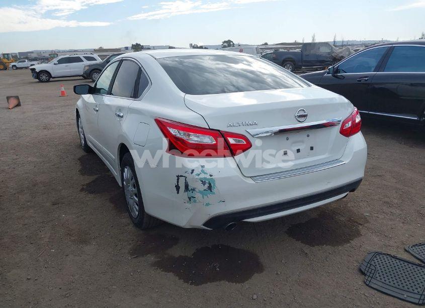 Photo 3 of 2017 Nissan Altima 2.5 S (VIN 1N4AL3AP8HN316310)