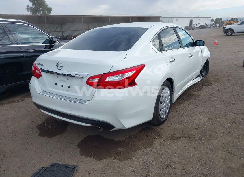 Photo 4 of 2017 Nissan Altima 2.5 S (VIN 1N4AL3AP8HN316310)