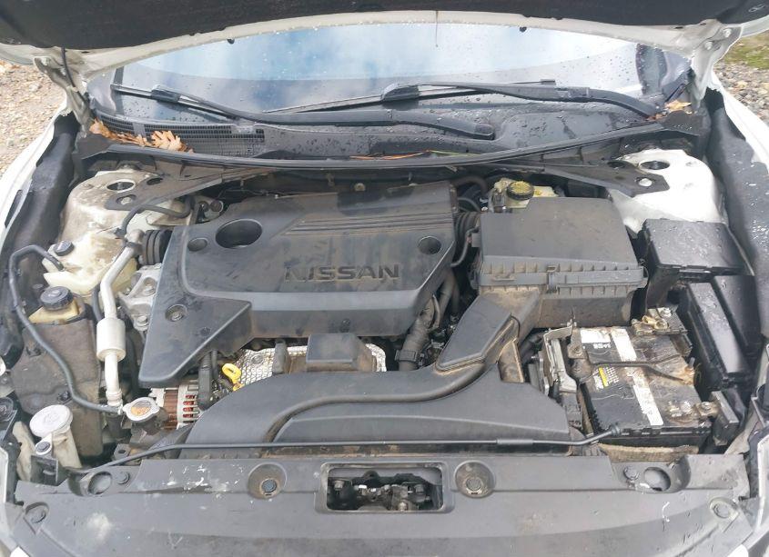 Photo 10 of 2017 Nissan Altima 2.5 S (VIN 1N4AL3AP8HN316758)