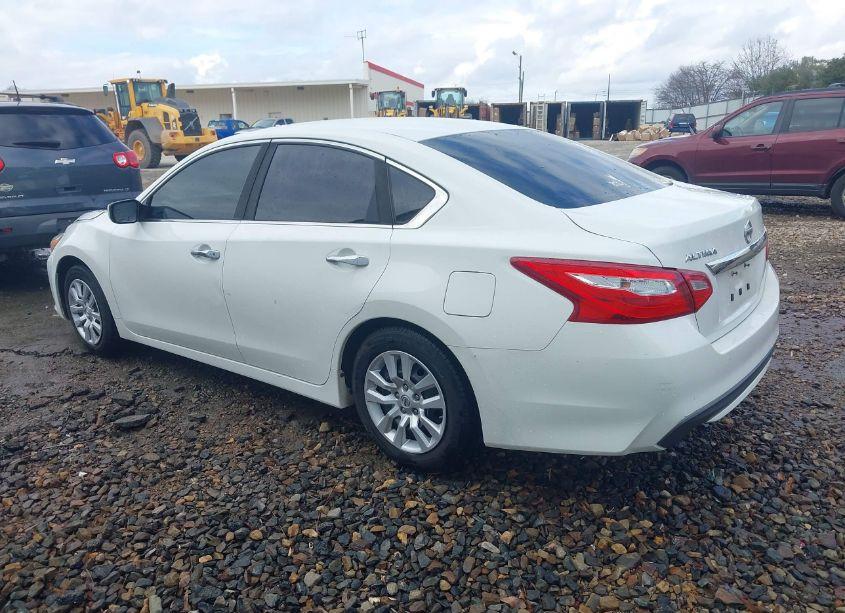 Photo 3 of 2017 Nissan Altima 2.5 S (VIN 1N4AL3AP8HN316758)