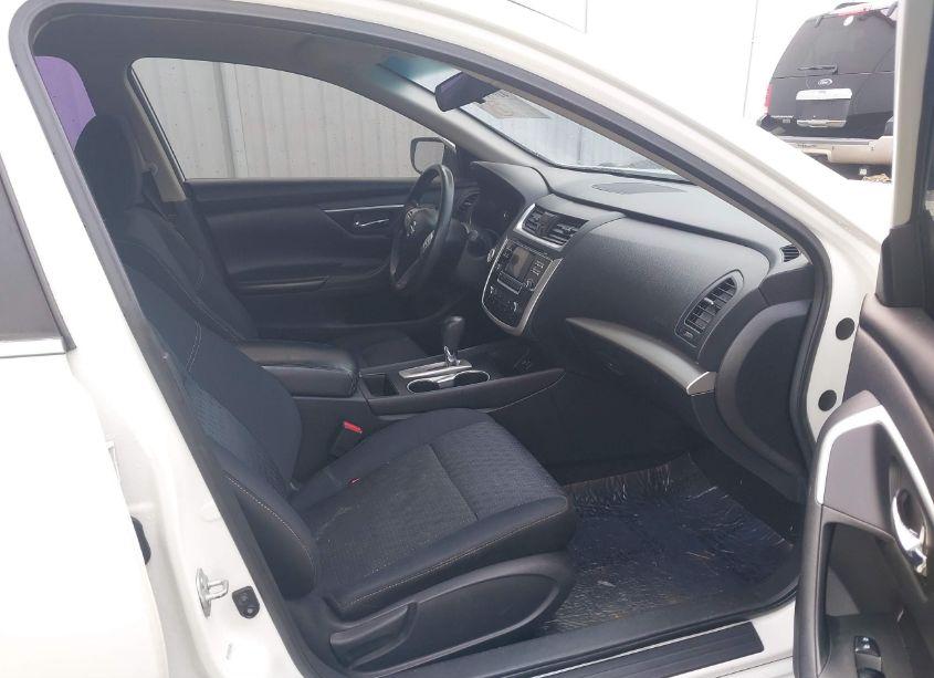 Photo 5 of 2017 Nissan Altima 2.5 S (VIN 1N4AL3AP8HN316758)