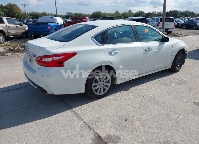 Photo 4 of 2017 Nissan Altima 2.5 S (VIN 1N4AL3AP8HN321524)