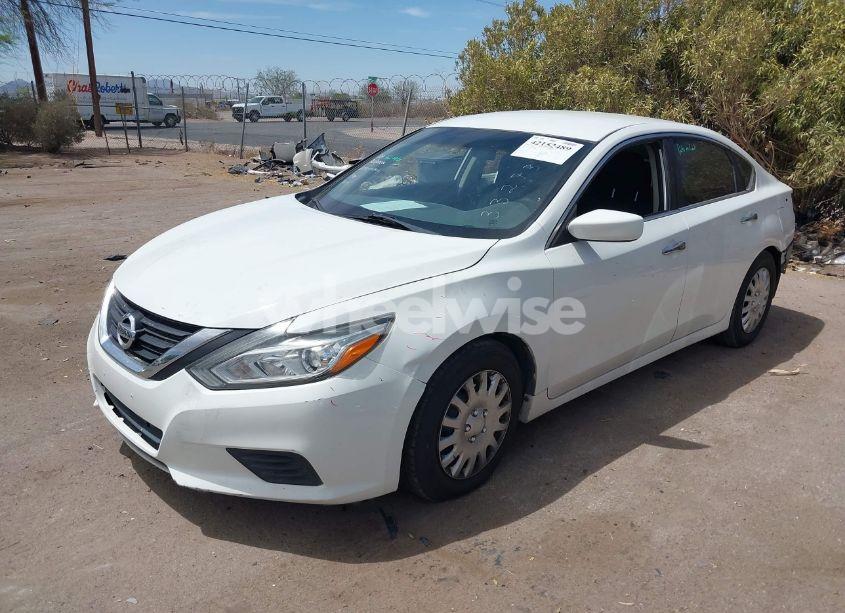 Photo 2 of 2017 Nissan Altima 2.5 S (VIN 1N4AL3AP8HN336881)