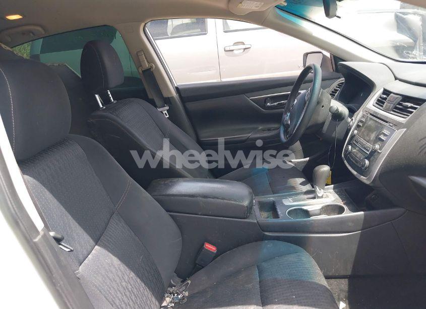 Photo 5 of 2017 Nissan Altima 2.5 S (VIN 1N4AL3AP8HN336881)