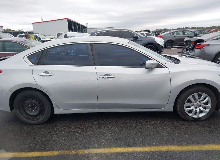 Photo 13 of 2017 Nissan Altima 2.5 S (VIN 1N4AL3AP8HN340798)