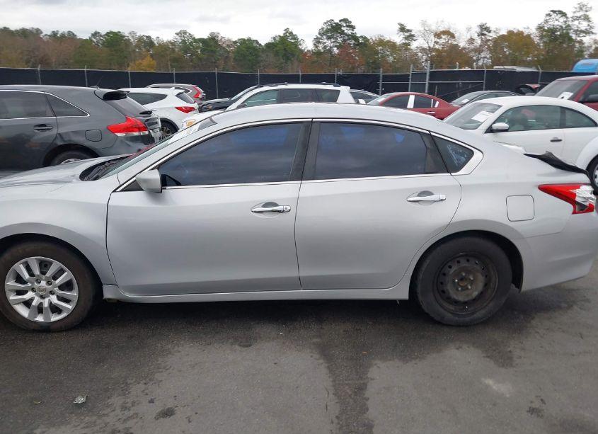 Photo 14 of 2017 Nissan Altima 2.5 S (VIN 1N4AL3AP8HN340798)