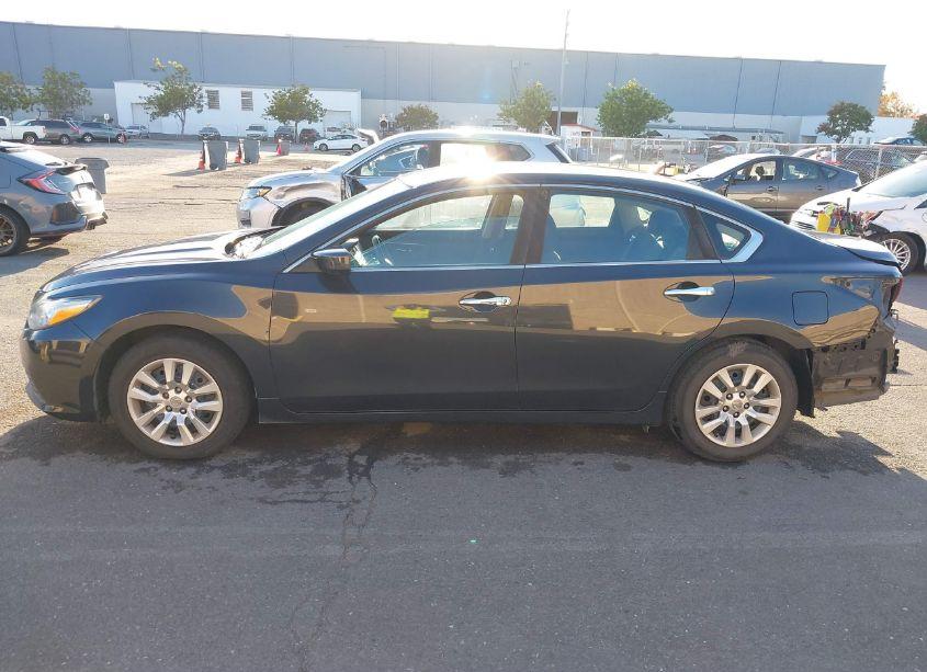 Photo 15 of 2017 Nissan Altima 2.5 S (VIN 1N4AL3AP8HN346861)