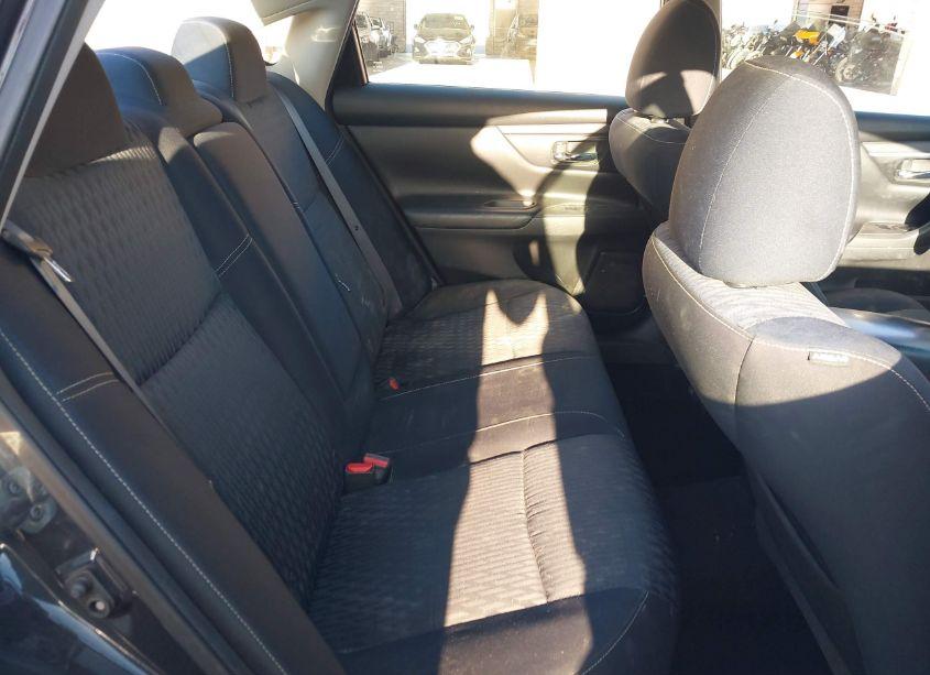 Photo 8 of 2017 Nissan Altima 2.5 S (VIN 1N4AL3AP8HN346861)