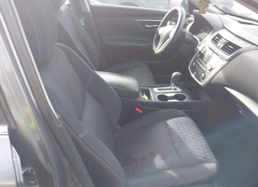 Photo 5 of 2017 Nissan Altima 2.5 S (VIN 1N4AL3AP8HN352627)