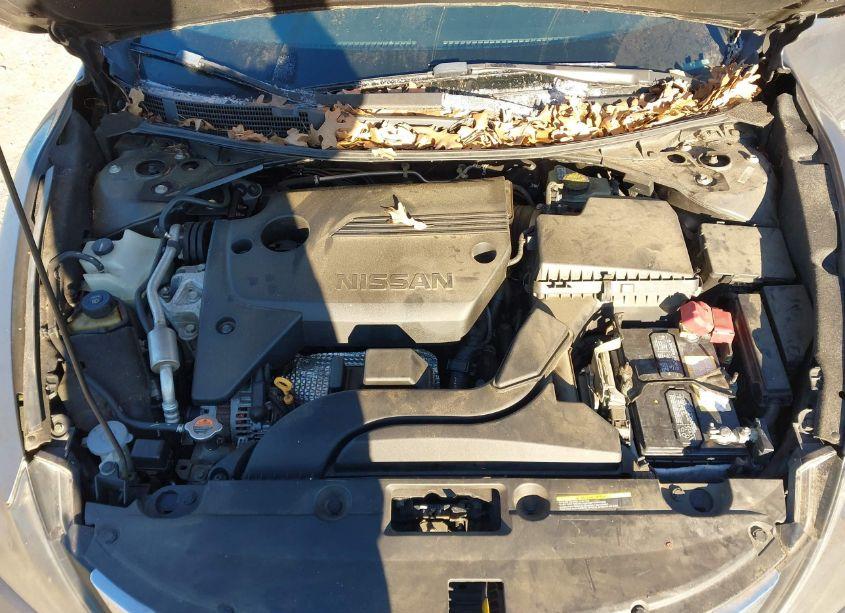 Photo 10 of 2017 Nissan Altima 2.5 SR (VIN 1N4AL3AP8HN353356)