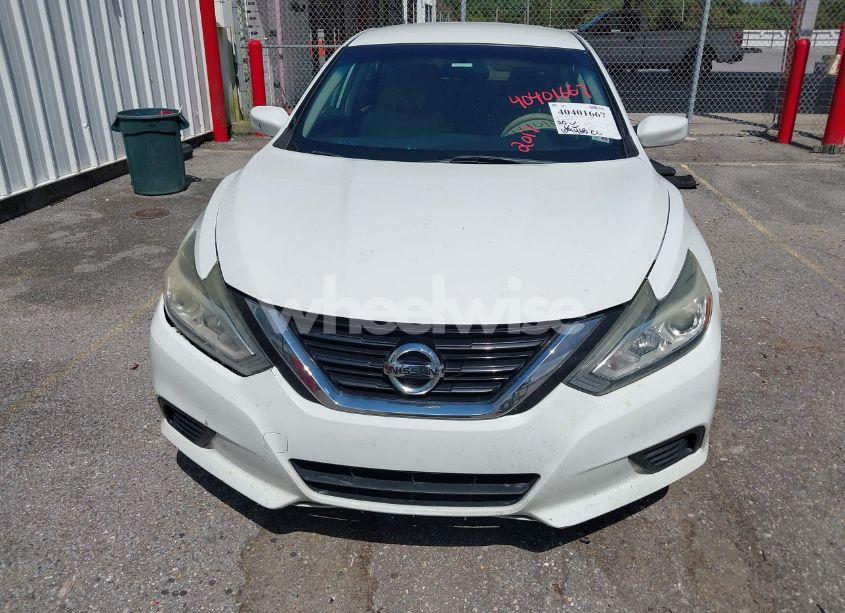 Photo 12 of 2017 Nissan Altima 2.5 S (VIN 1N4AL3AP8HN353759)