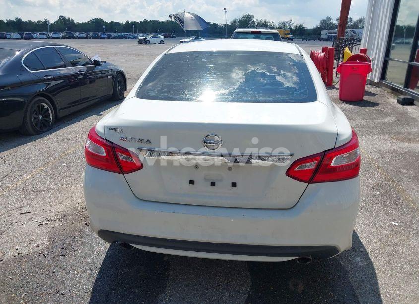 Photo 16 of 2017 Nissan Altima 2.5 S (VIN 1N4AL3AP8HN353759)