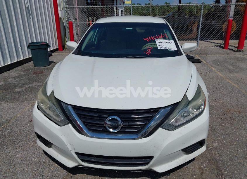 Photo 6 of 2017 Nissan Altima 2.5 S (VIN 1N4AL3AP8HN353759)