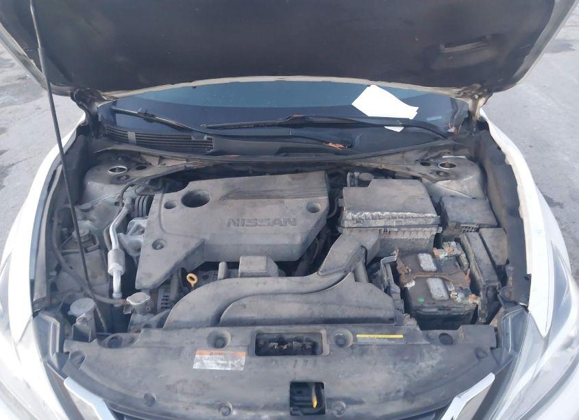 Photo 10 of 2017 Nissan Altima 2.5 S (VIN 1N4AL3AP8HN363028)