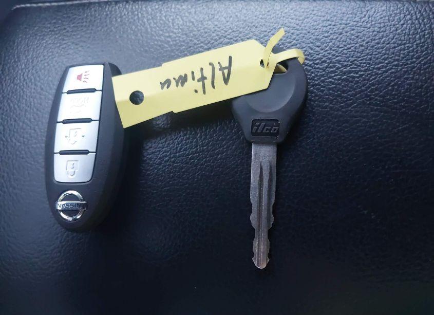 Photo 11 of 2017 Nissan Altima 2.5 S (VIN 1N4AL3AP8HN363028)