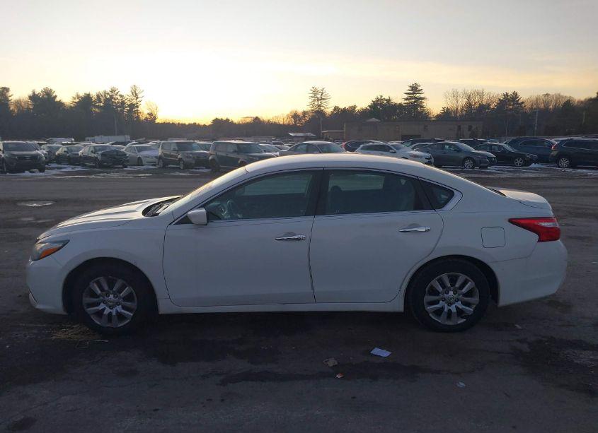 Photo 14 of 2017 Nissan Altima 2.5 S (VIN 1N4AL3AP8HN363028)